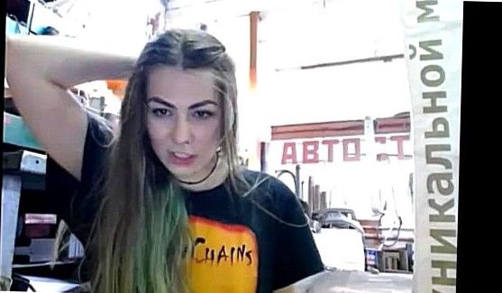 На Публике: Polly Sunshine и Jessi Gold лесби, порно видео