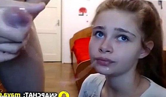 Родители парня тестируют его красивую телочку, порно видео